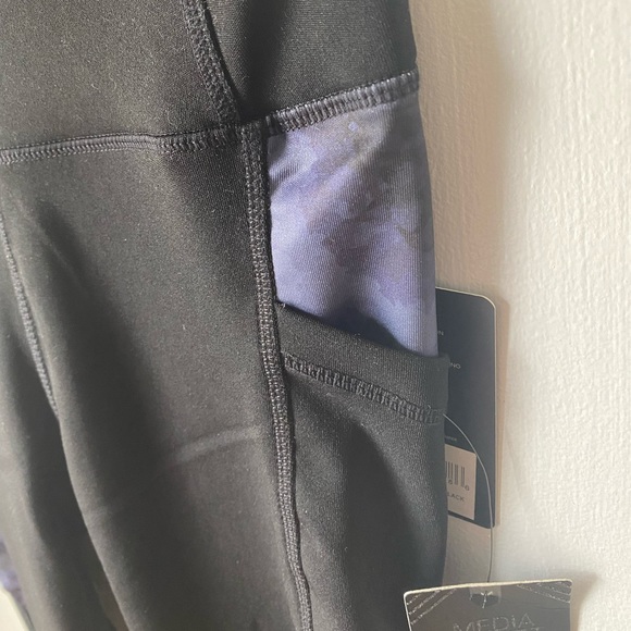 BSP Better Sports Performance Black Leggings With Blue Camo Prints - Picture 3 of 6